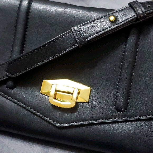 Forever 21 Faux Leather Crossbody Bag - Picture 3 of 4